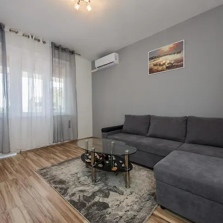 Adriatic Apartamento